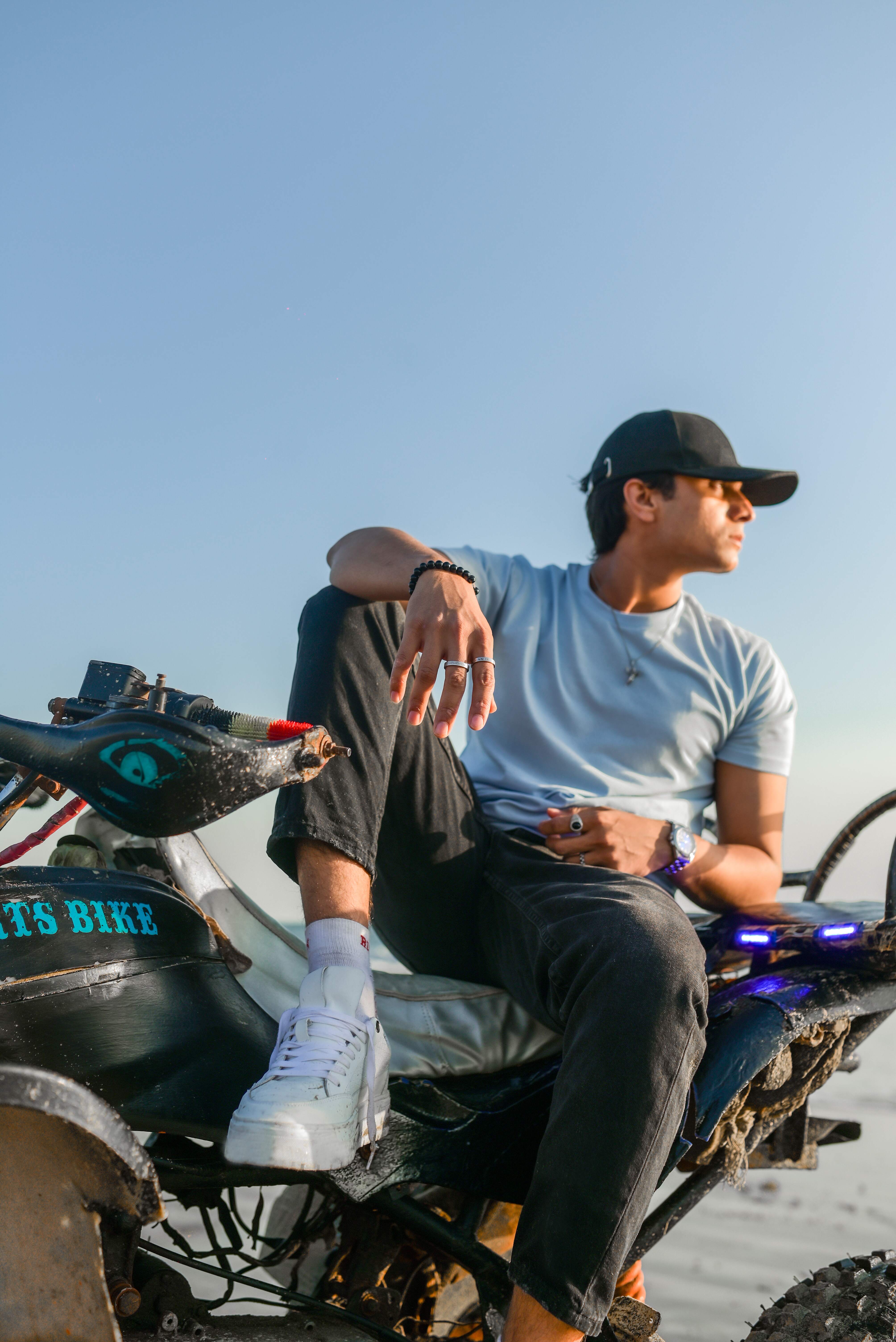 Blue / Mauve Unisex Graphic Tee